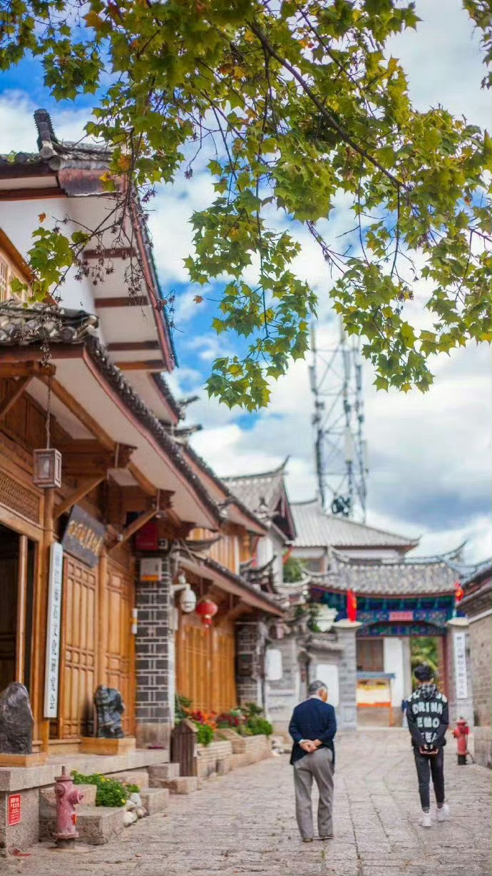 素颜下的丽江古城，依旧楚楚动人。 