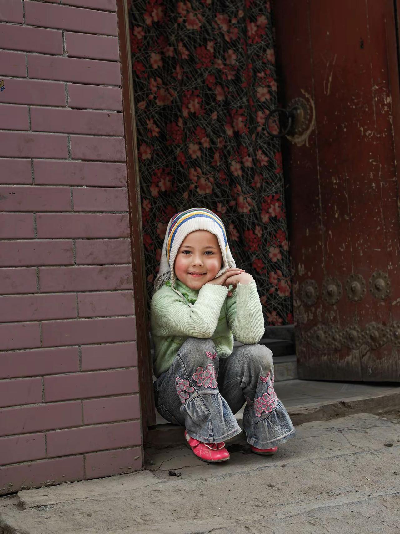 2007年4月，新疆喀什老城我们相遇了吗。这组照片静静的已经躺在我的硬盘中19年