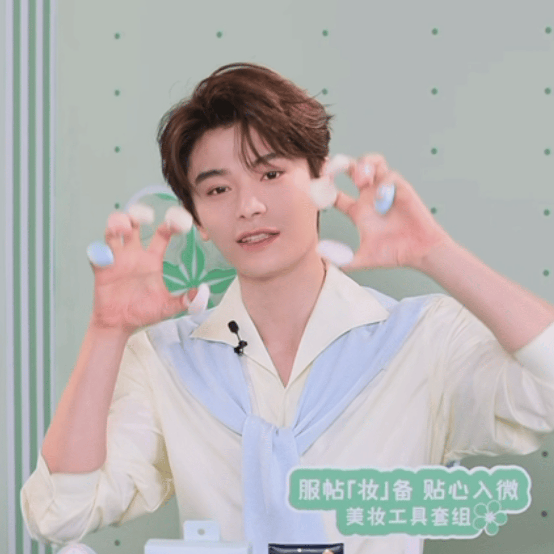 好萌呀小爪爪上都是粉扑！ ​​​