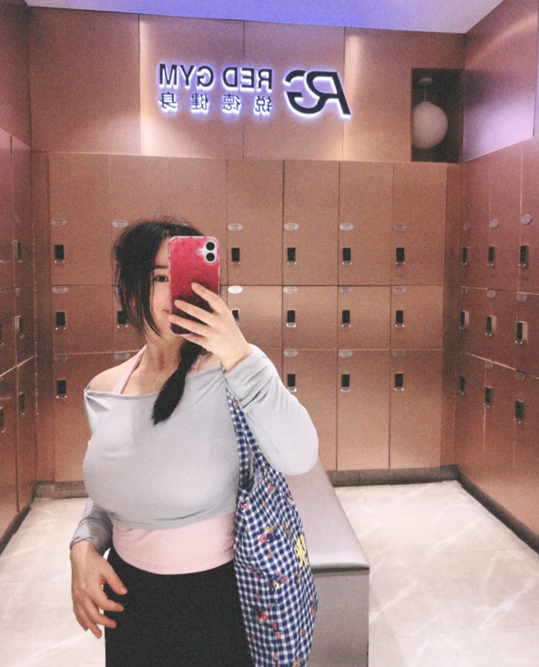 今天的健身房look