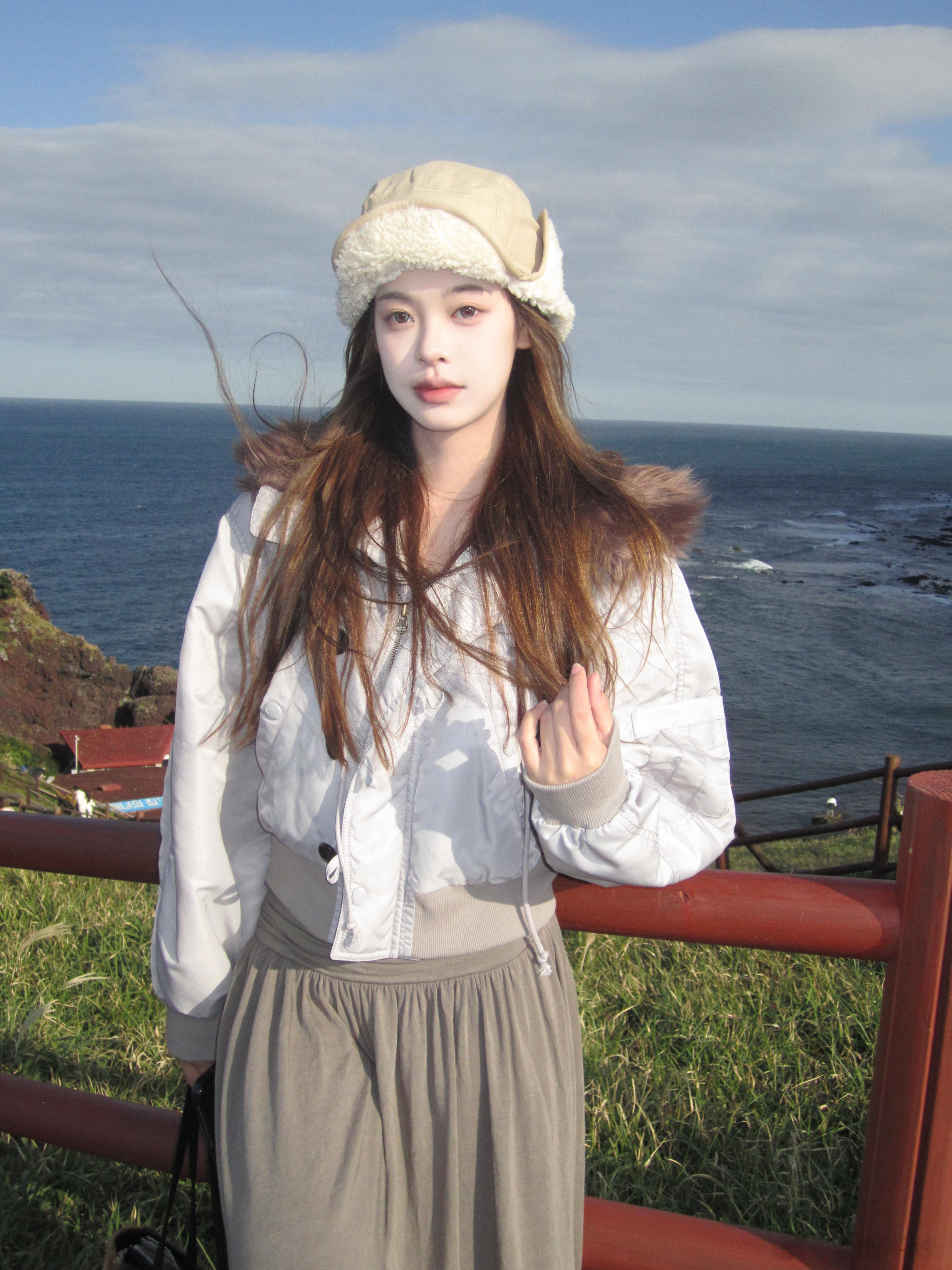 心情怪怪的 ​​​