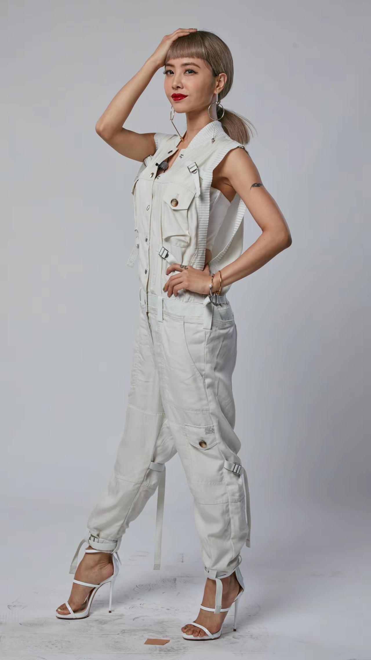 蔡依林棚拍定妆照，原相机无美颜。早期蔡依林定妆照，原图在粉丝群蔡依林 蔡依林生图