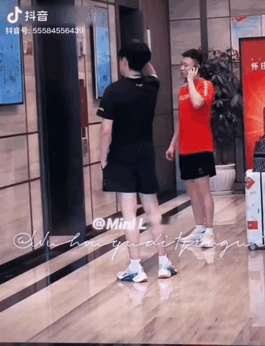 看到网上又被安排到“女朋友”时，我们选择相信楚钦同学即可！[奸笑][奸笑]