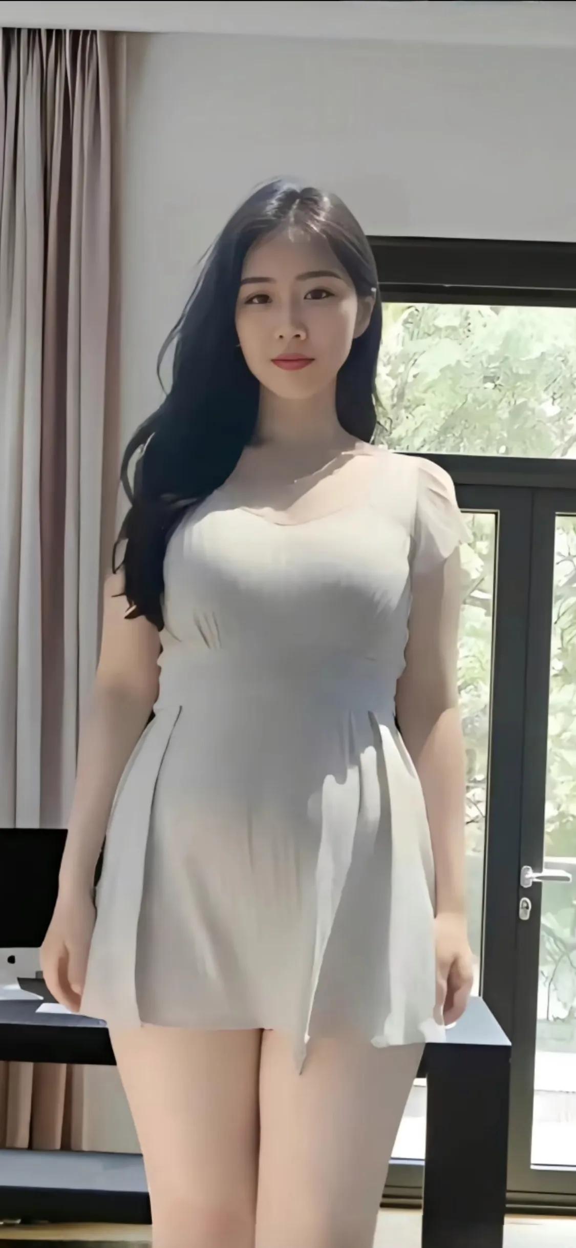 有过同居史的和二婚能一样吗？
有人说，同居和二婚是一样的，都是曾经睡在一起过的。