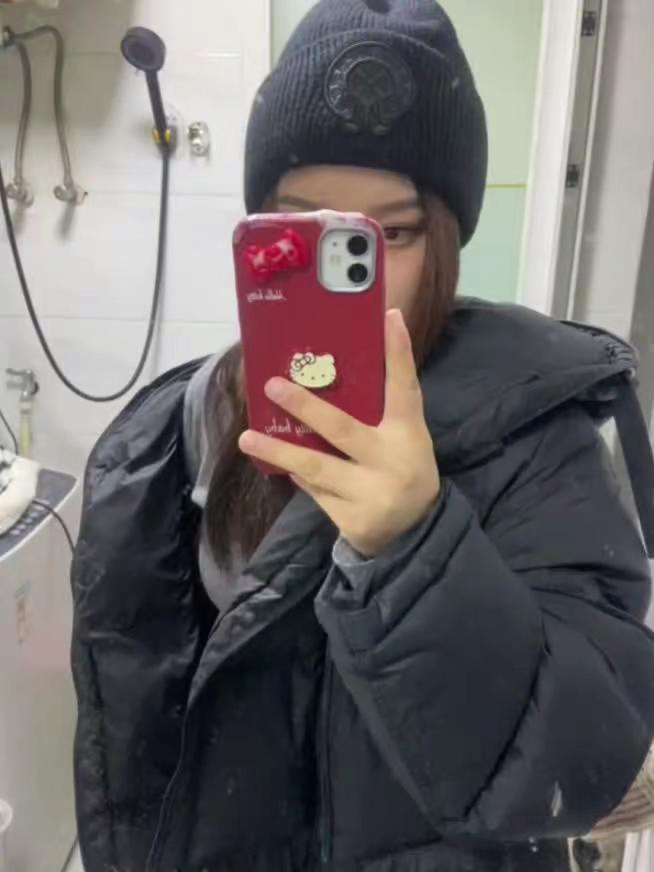 这个世界大多数人对你来说，还没有你早上喝的那杯温水重要