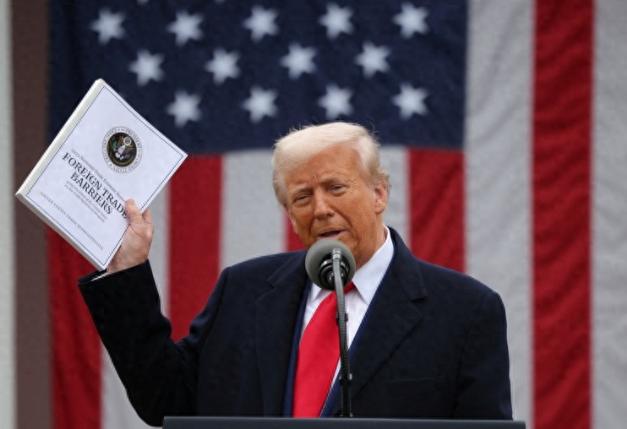 谁能想到曾经的西方盟友今年闹到了“仇人见面”的地步，特朗普二进宫后直接把“美方优