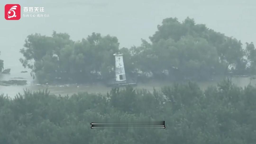 暴雨中离家出走的沈阳灯塔找到了受强降雨影响，沈阳浑河水位急剧上涨，7月13日，河