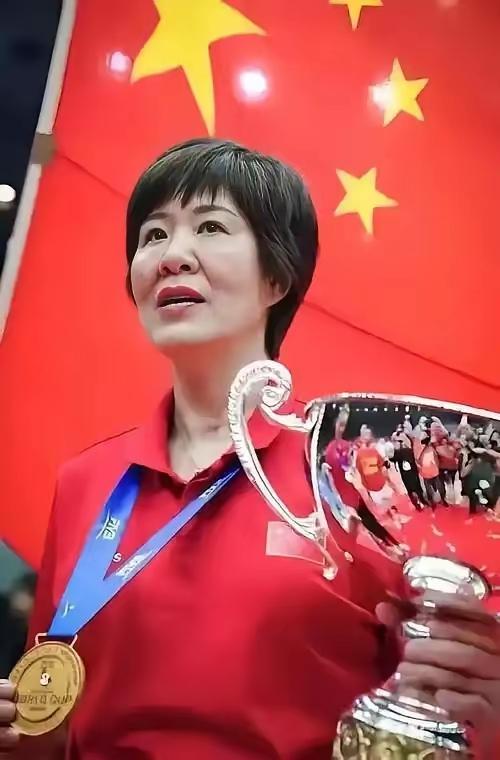 郎平是绝对不会再回中国女排执教的！
中国女排世锦赛上折戟沉沙，赖雅文、赵勇灰头土