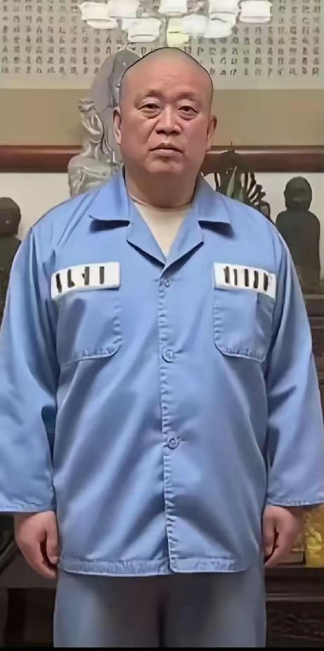 为期4个月的释永信事件终于画上关键句号
秋天去少林寺的时候，发现“天价香”没了，