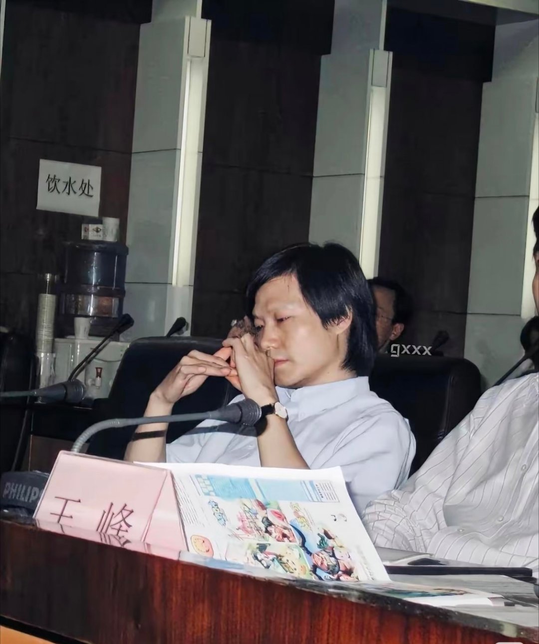 颜值巅峰期的雷军，举手投足都是强大的气场和与众不同的气质。#雷军# ​​​