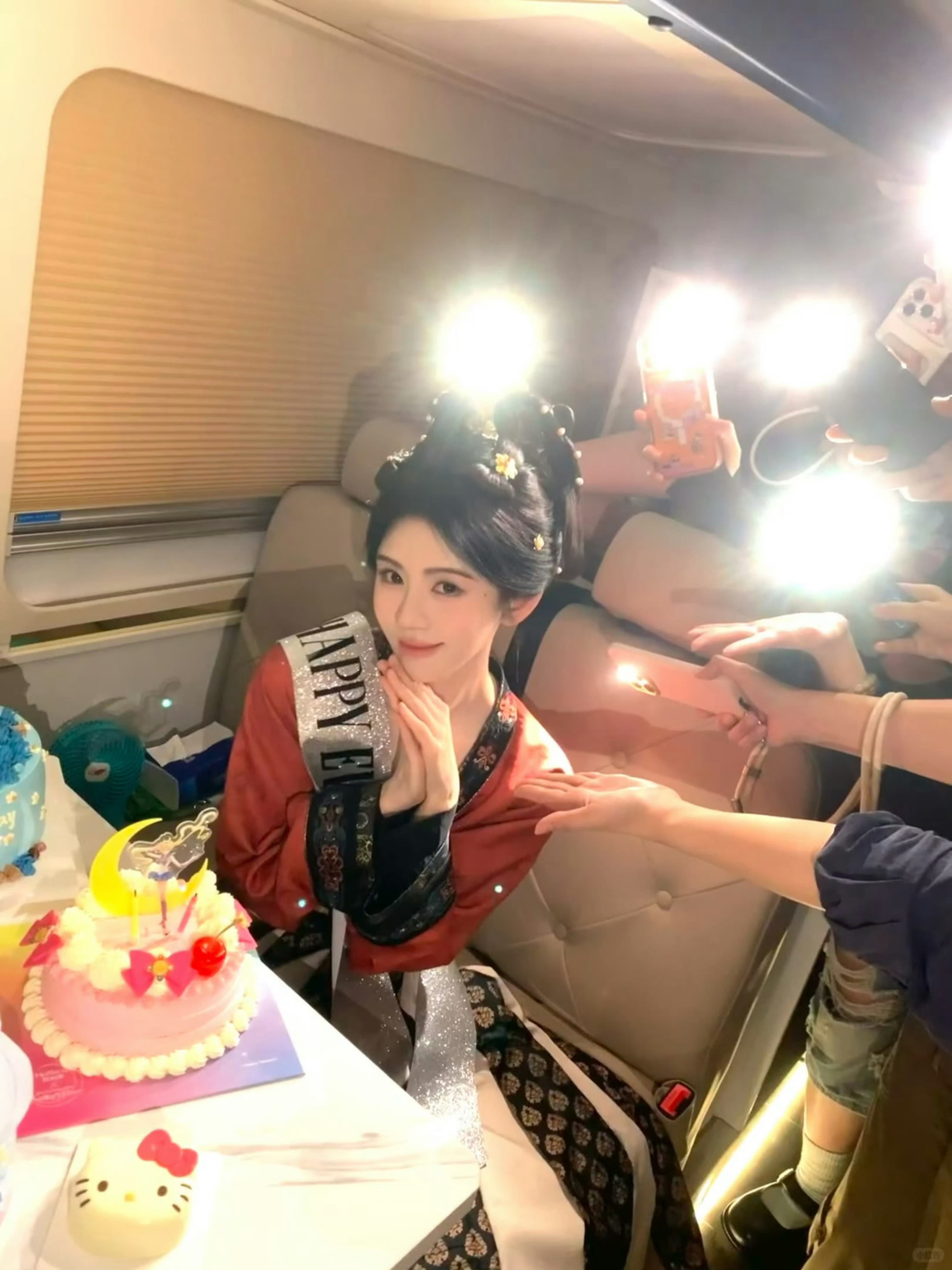 鞠婧祎  jjy鞠婧祎来战jjy鞠婧祎阿黛“心动的感觉，就像初遇你，令我神魂颠倒