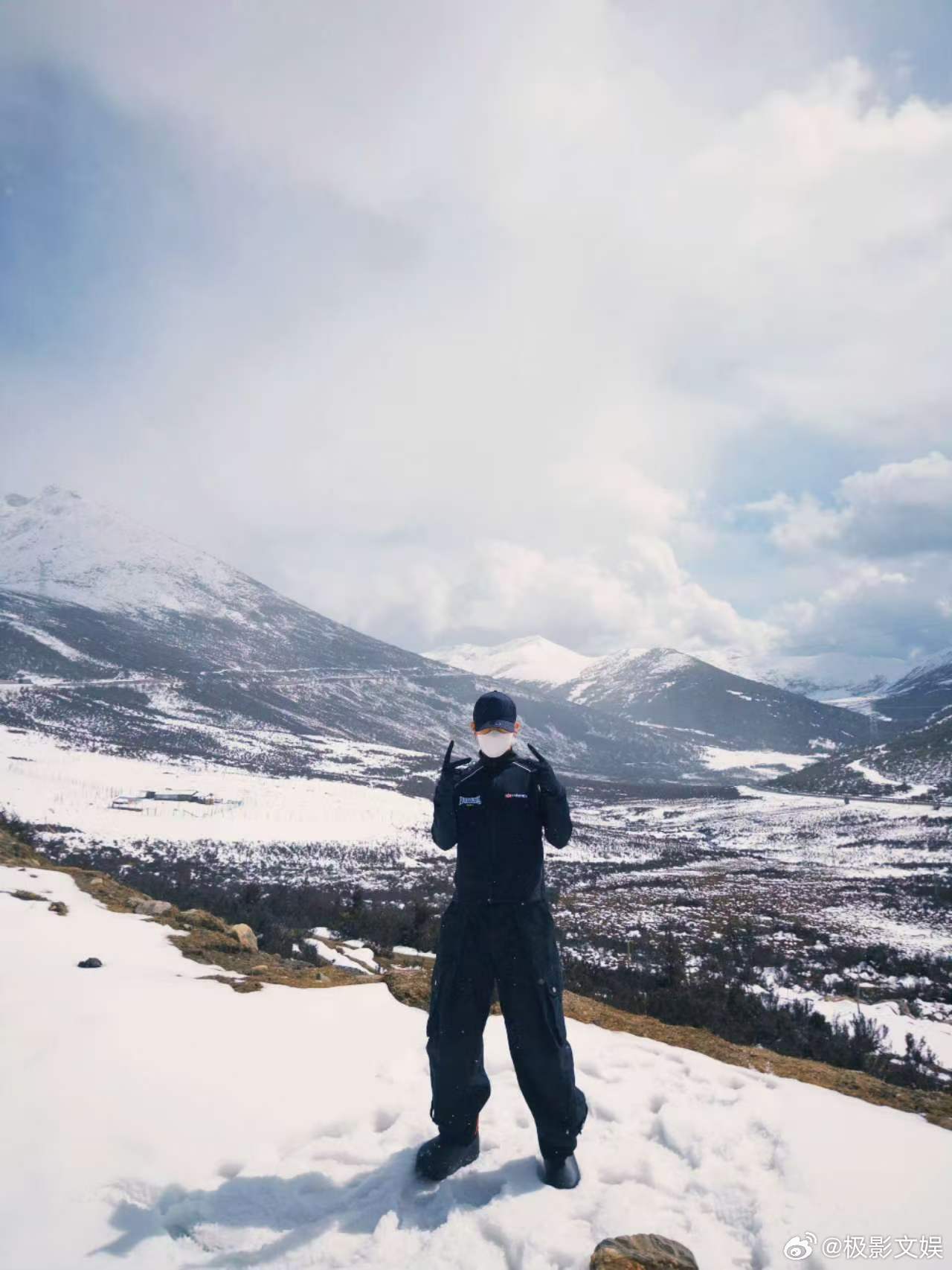 鹭卓继续出发鹭卓雪山plog鹭卓雪山plog，太帅了吧，好看 