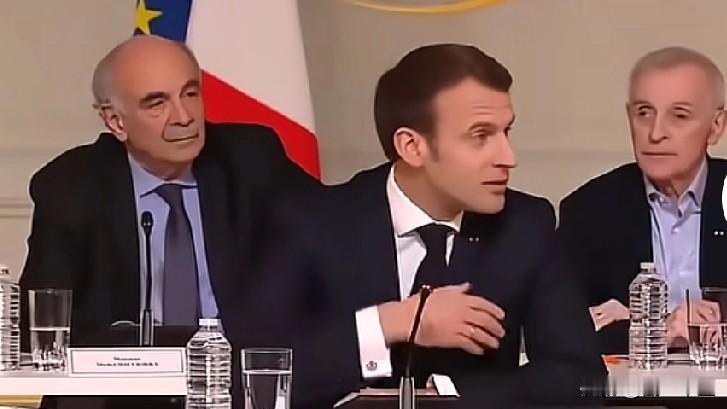 法国总统马克龙1月9日表示：“印度将担任金砖国家轮值主席国。我希望与印度合作，搭