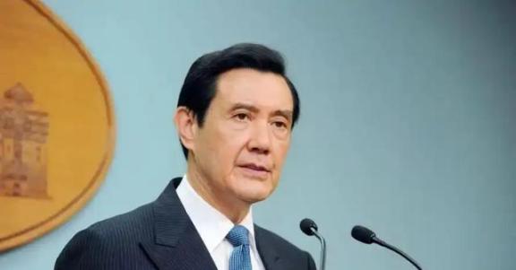 台湾地区，长期阻碍中国统一就是马英九。这个人非常之狡猾！在他担任地区领导人期间，