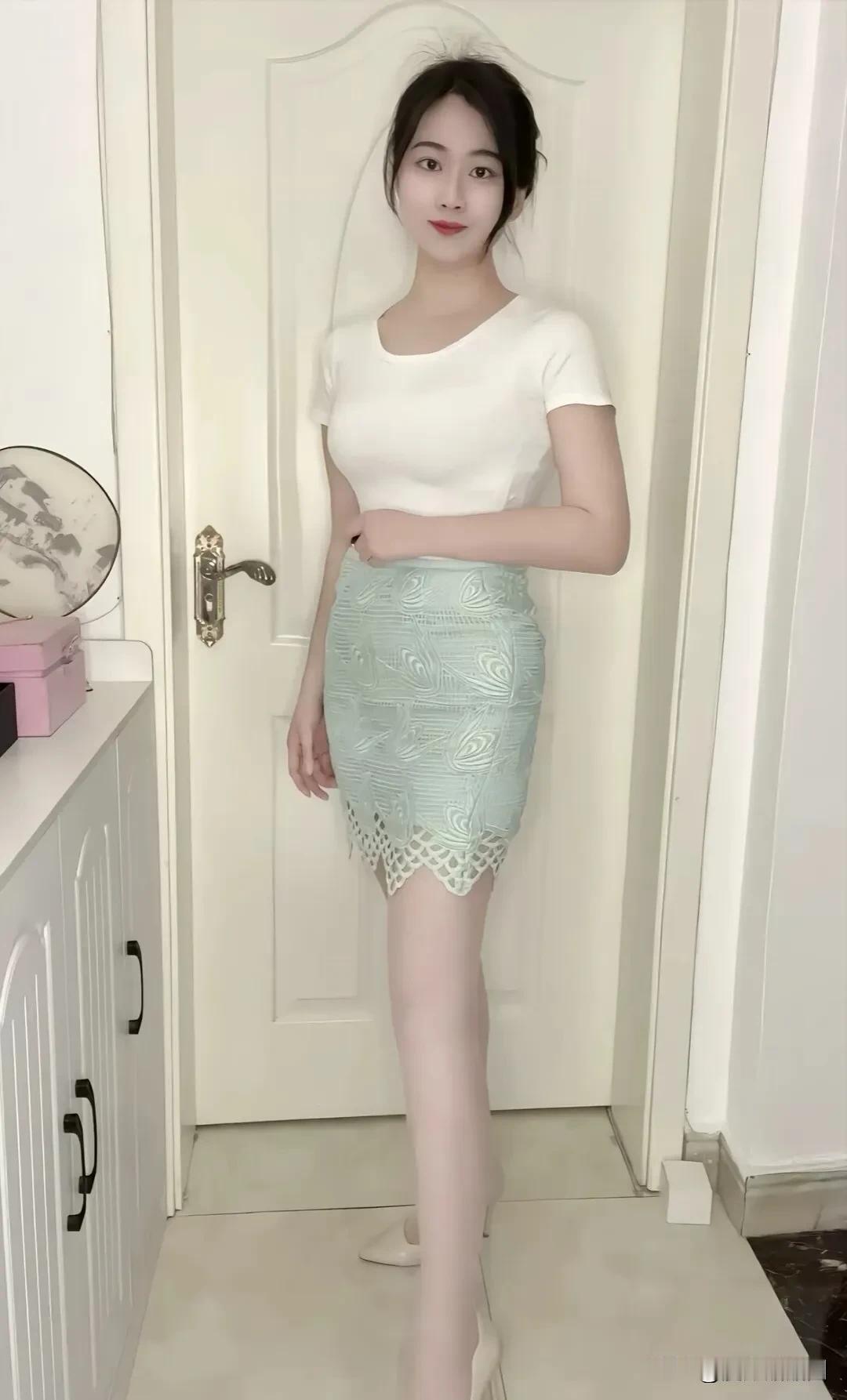 #有必要找一个异性知己吗?#我觉得没必要，有男朋友会因为这个知己吵架，谁也不希望