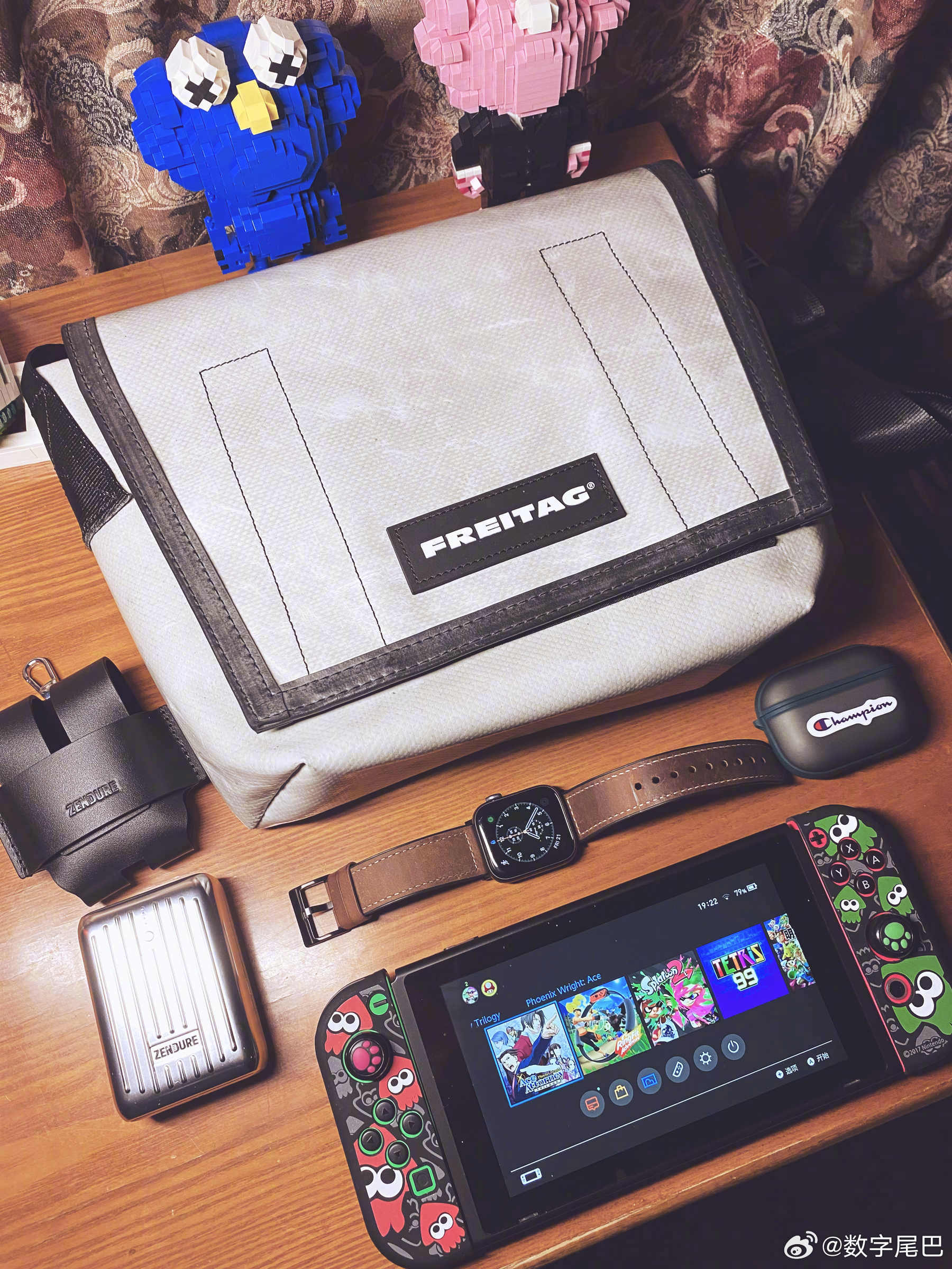 尾巴EDC 总觉得换点新东西心情会好一些，不管怎样自己喜欢就好。casablan