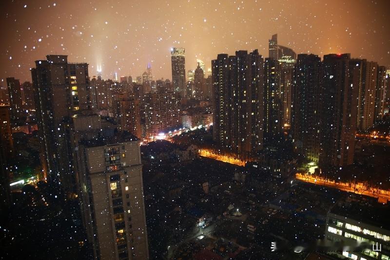 改变第5天
打卡：今日周四，上午休息，天气晴朗，晚上有暴雪