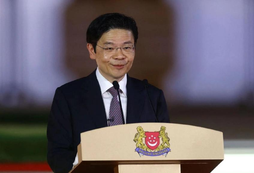 很明显，新加坡慌了！因为中国正在一步步砸掉他们的饭碗！


说起来，新加坡的地理