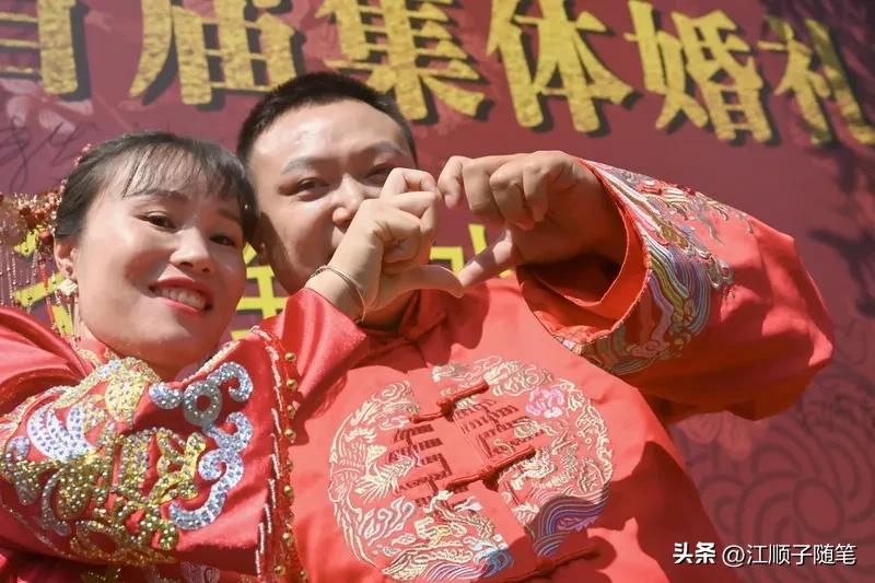 姐妹们，结婚后我才发现，婚姻和想象中的真不太一样。

今天就来给大家唠唠那些结了