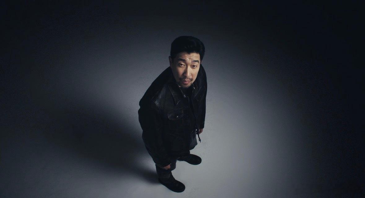 王千源悬疑剧最严厉的父亲 王千源堪称悬疑剧 “父亲专业户”！《登场》官宣，为子寻