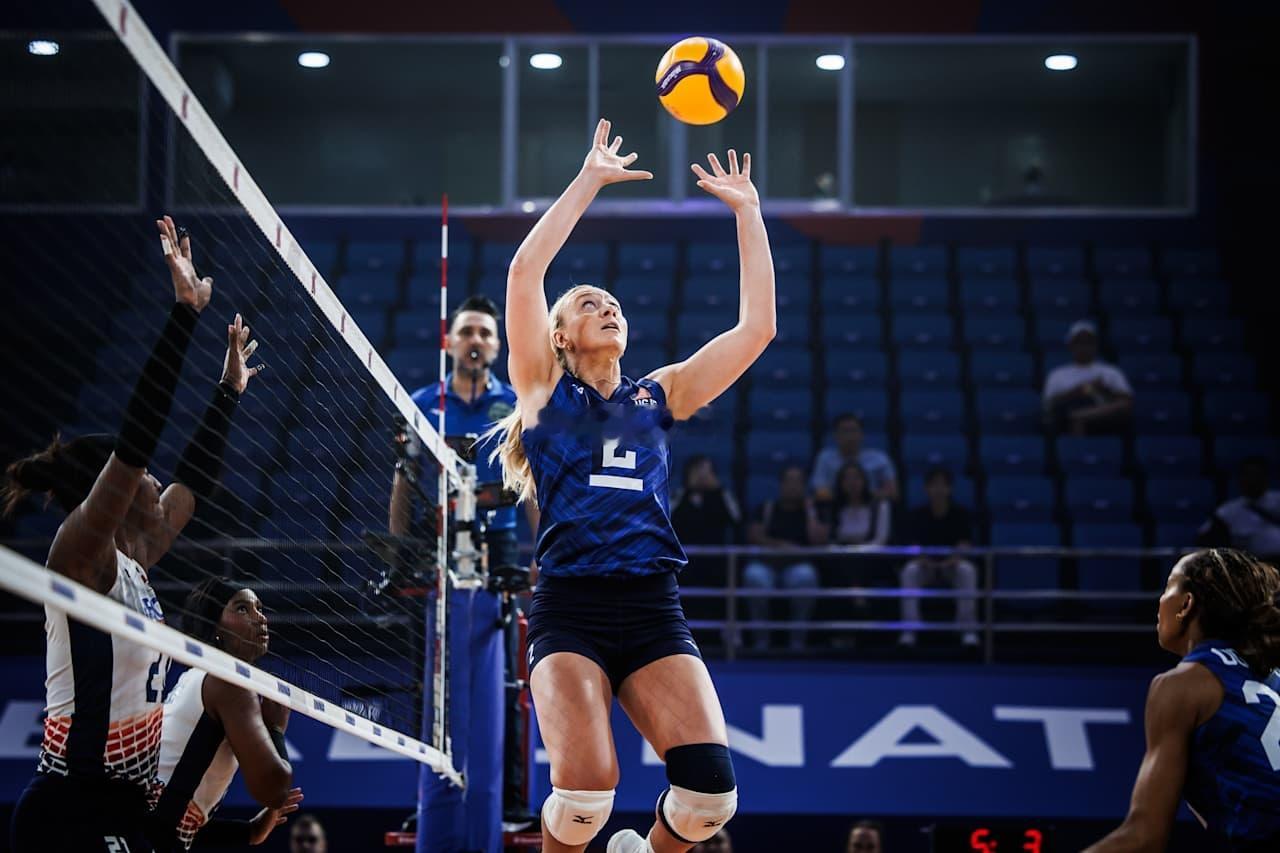 多米尼加女排0-2美国女排第二局技术统计总得分：19-25进攻：9-15拦网：0