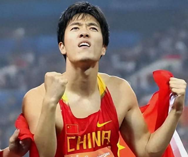 曹可凡出手爆料，亲自揭开刘翔私下人品，其实孙海平早说过实话