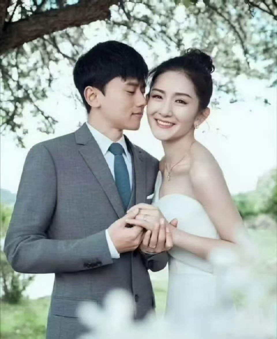 张杰称和谢娜交往时单身 张杰回应张杰回应感情争议，清者自清，时间会说明一切 