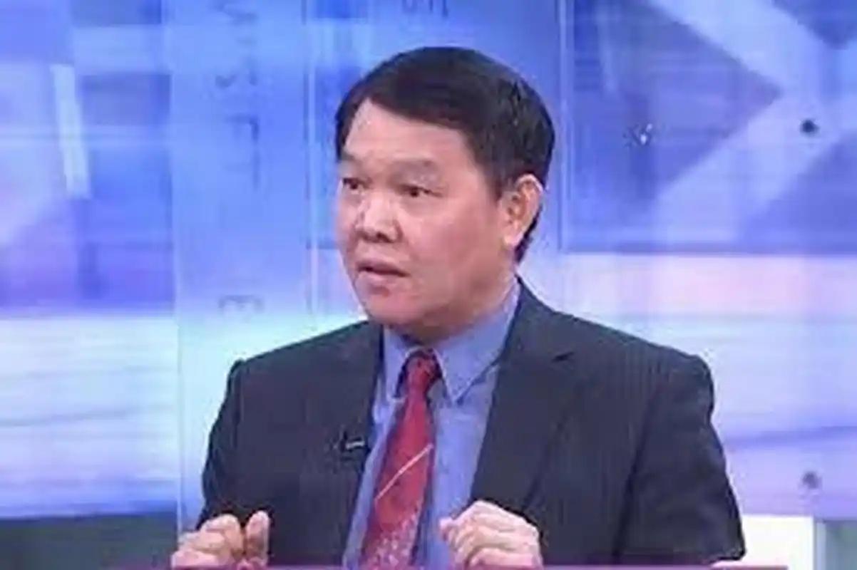 台湾退役将领黄征辉在一档节目中劝告大陆：绝对不要打菲律宾，菲律宾是一个一无是处的