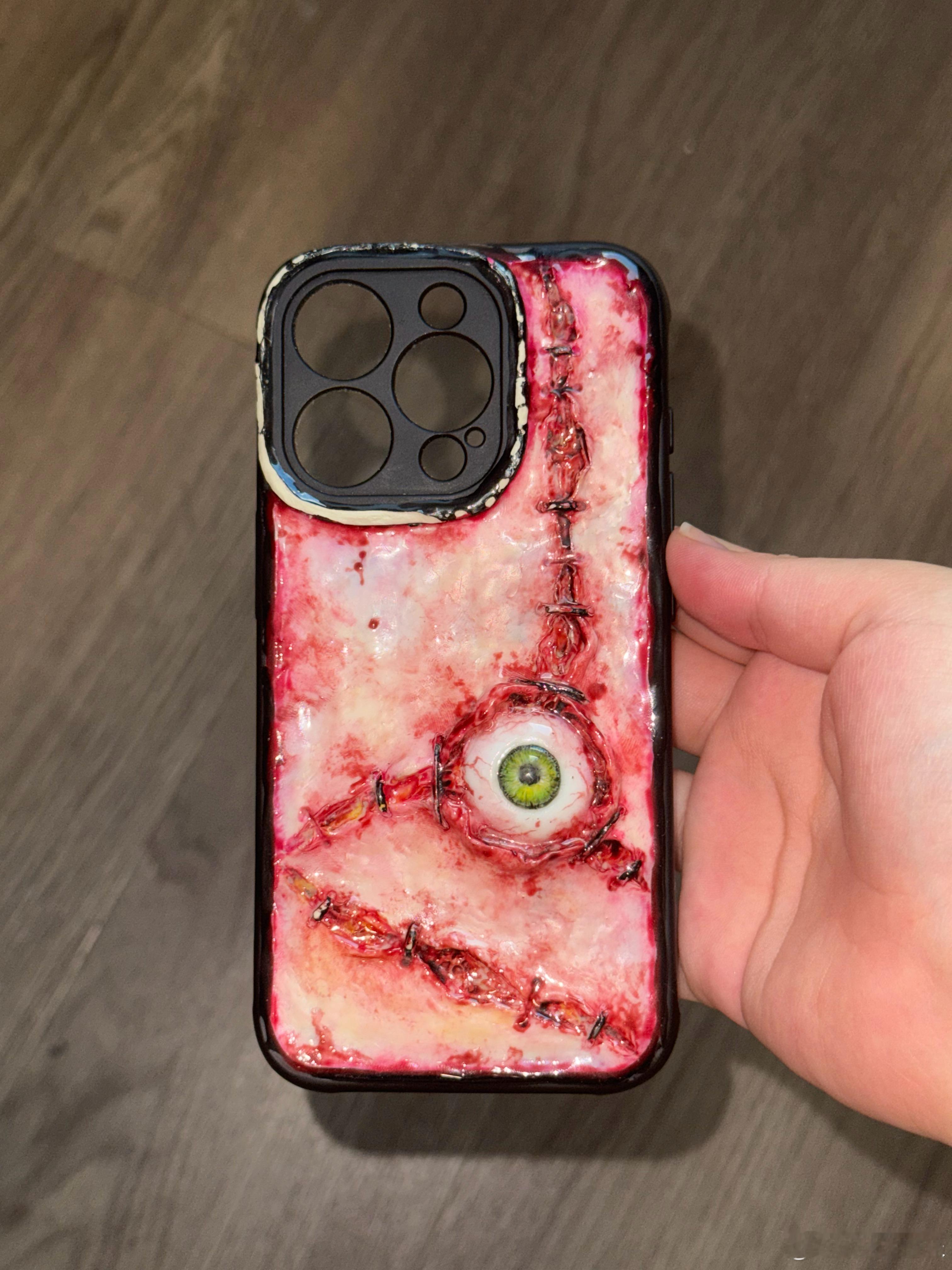 200年前的您自愿做了大体老师，然后这个手机壳就是从您身上扣下来的伴手礼小同人 