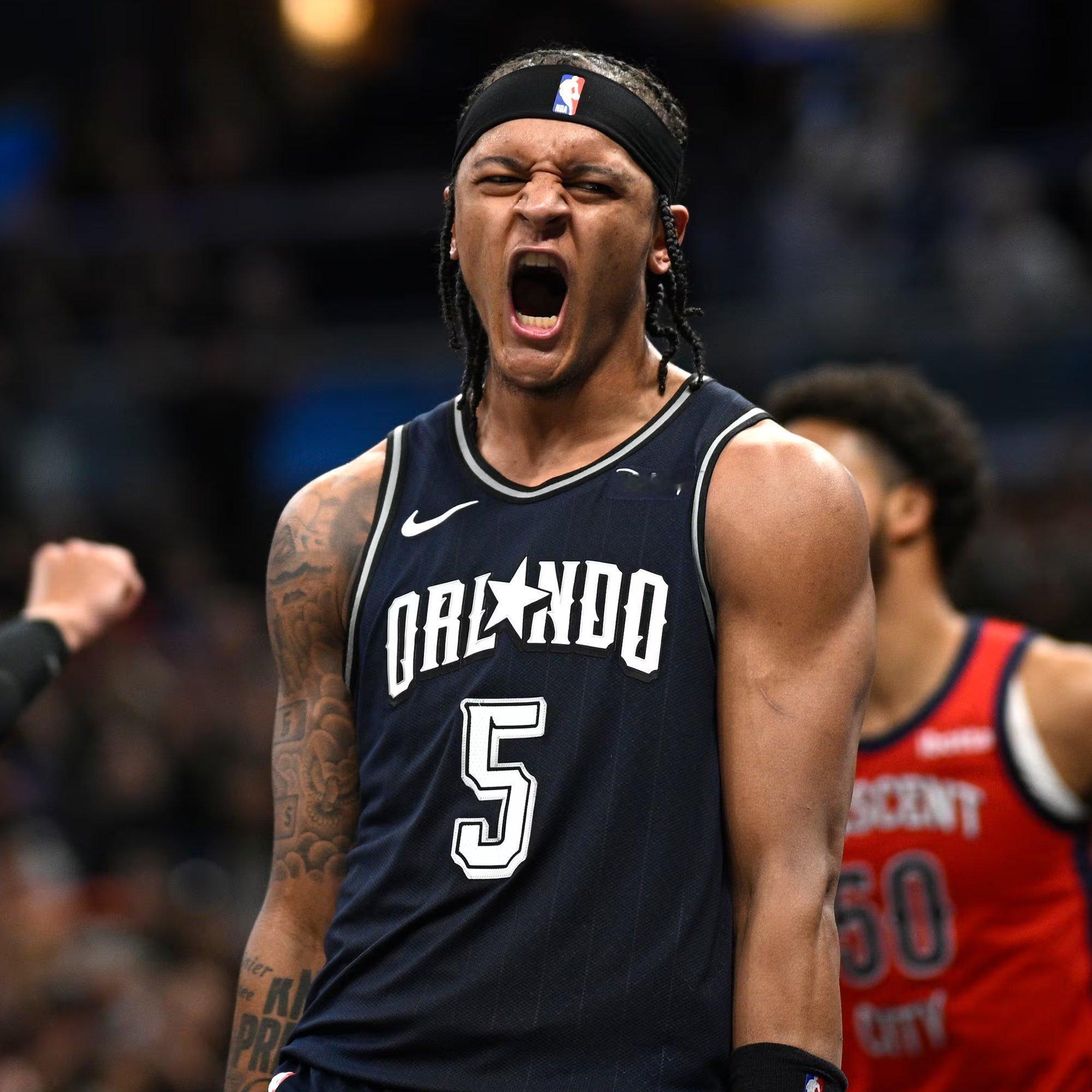 黄蜂得到了应有的报应，惨败魔术，这样一来魔术首轮将面对活塞，黑八？魔术vs活塞