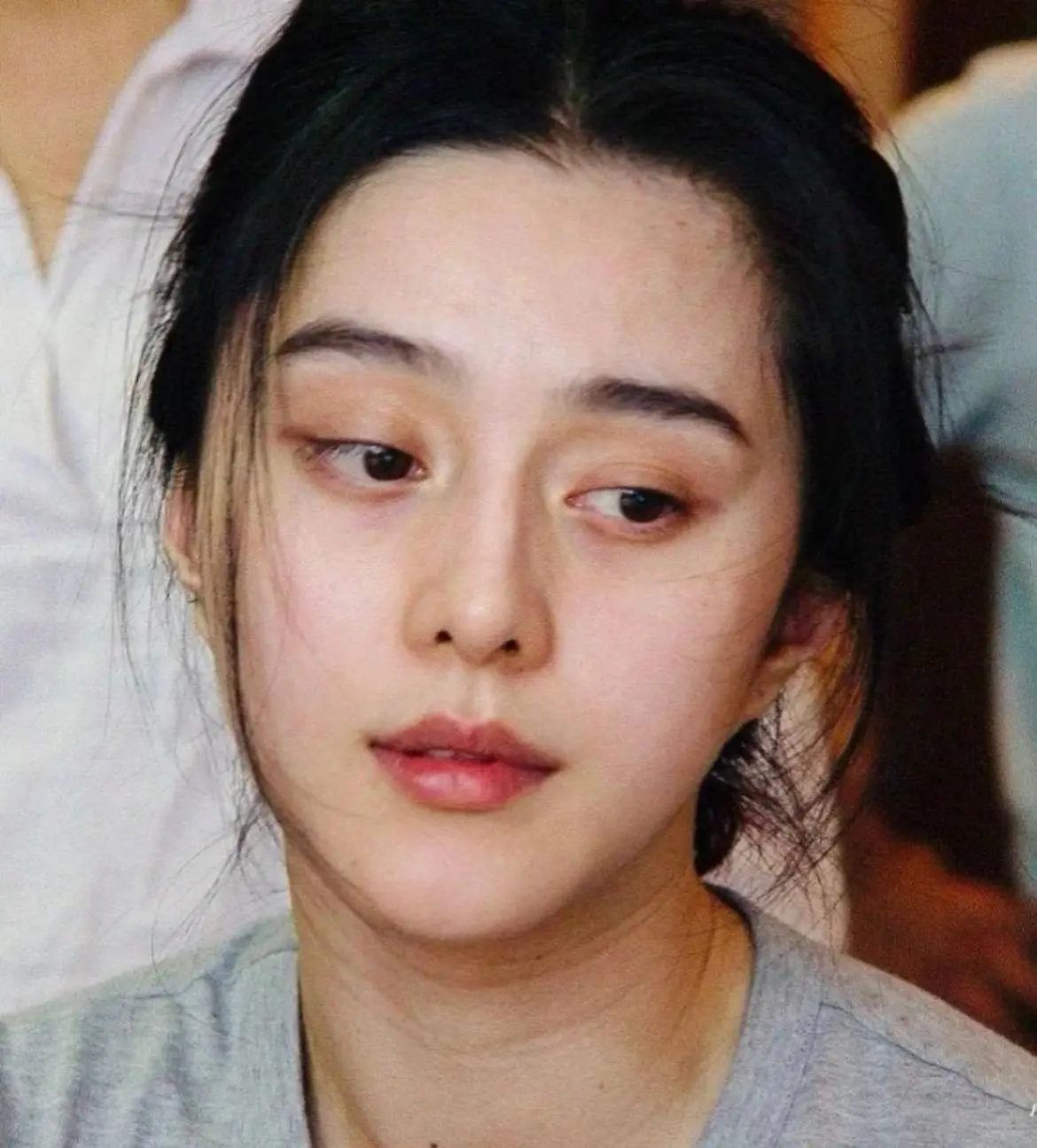 娱乐圈无代餐 。   那必然是冰冰