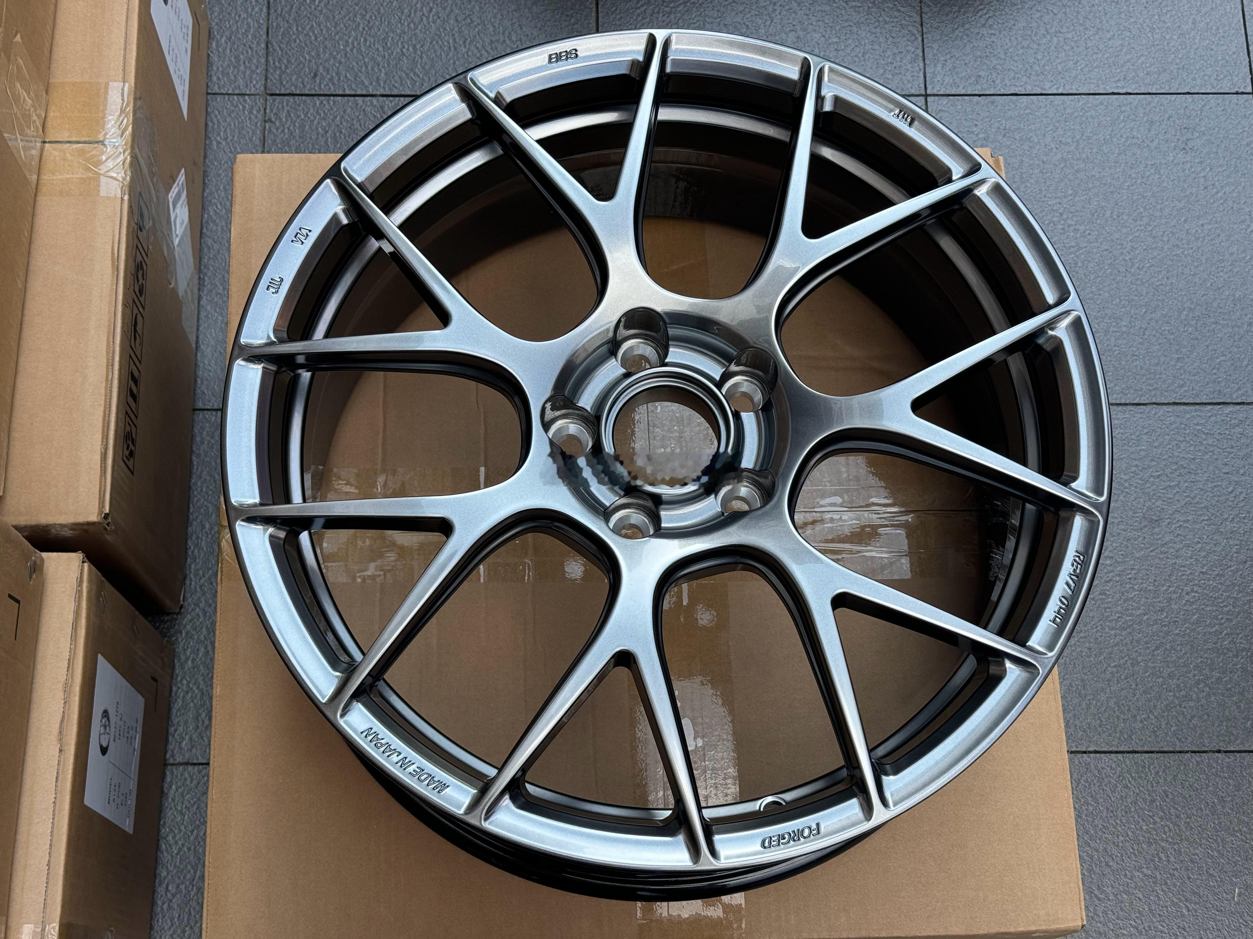 全新现货 在库  单片锻造 18寸  7.5J ET40 5×112/114.3