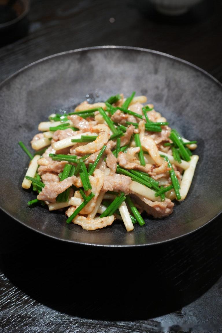 食物排列组合，从图1-3变到图4-7，没吃完的部分组合成了图8、9 