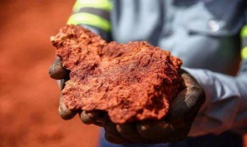 非洲大陆的关键矿产：几内亚更加强硬的采矿政策令阿联酋铝业巨头 EGA 陷入困境