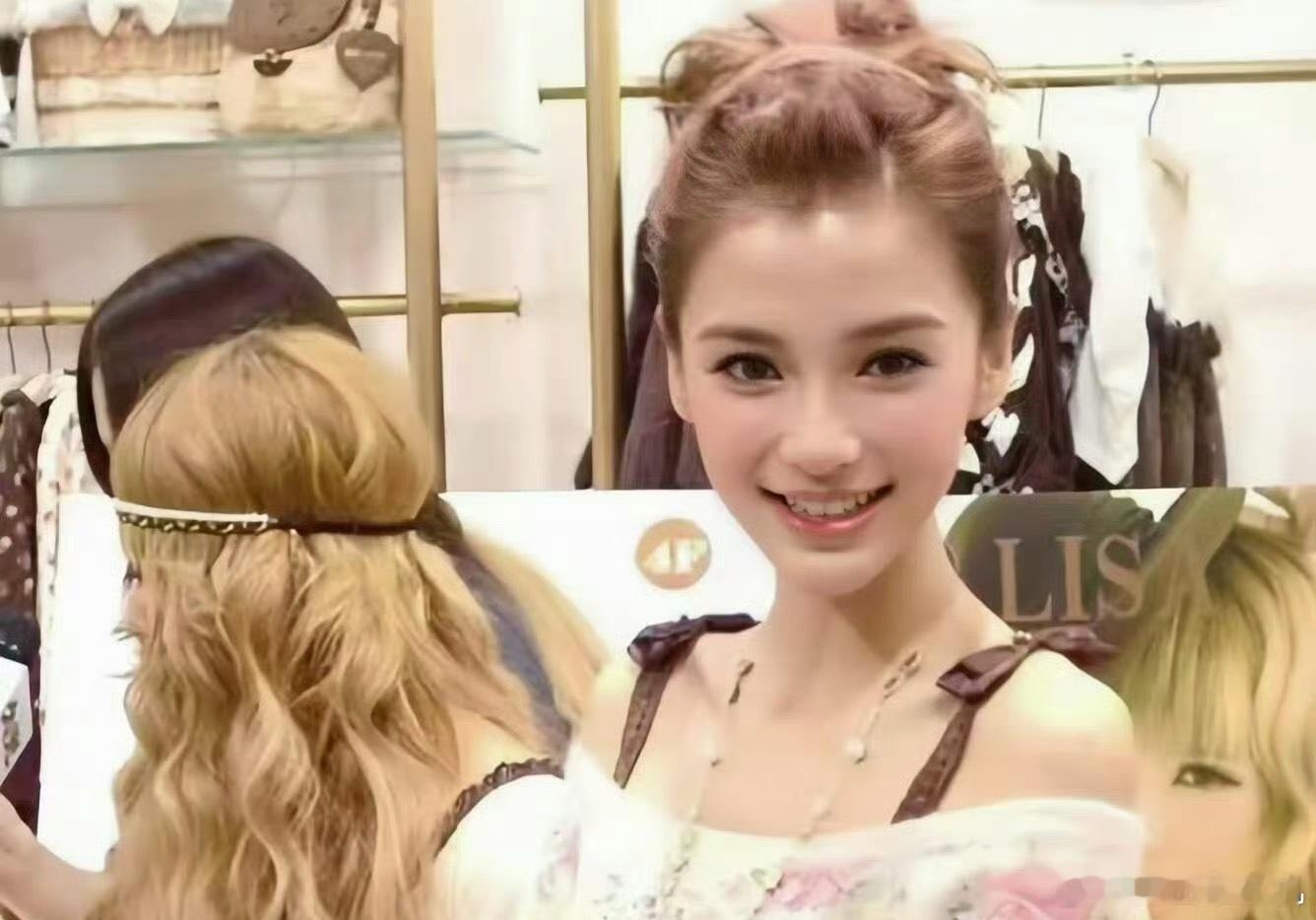 Angelababy是仿妆博主的终点鼻姐真的是美的代名词，早期就美的不可方物，岁