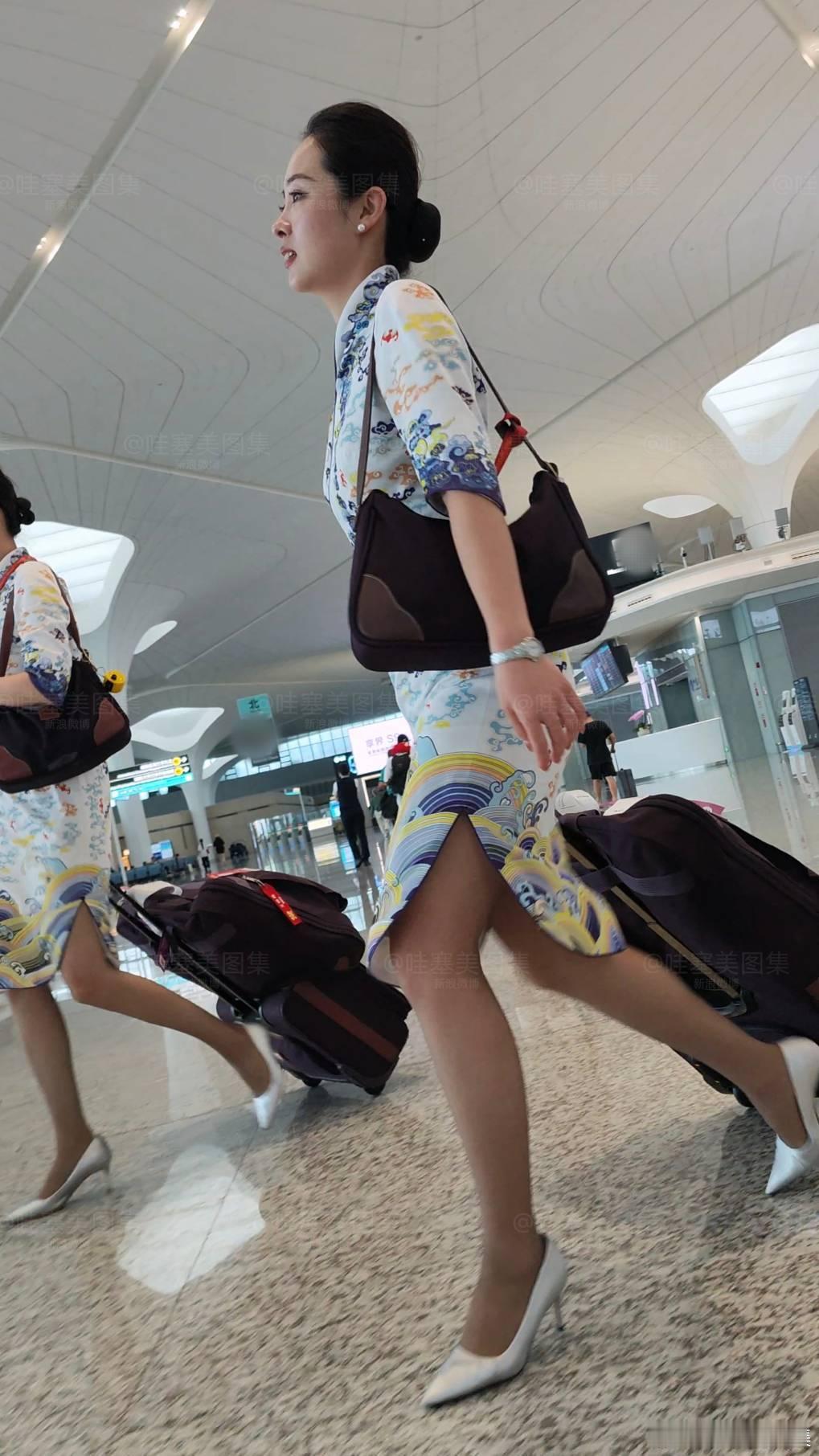 鹅-球球-169787094哇塞街拍摄影  【编码YS1567】【询28】原sp