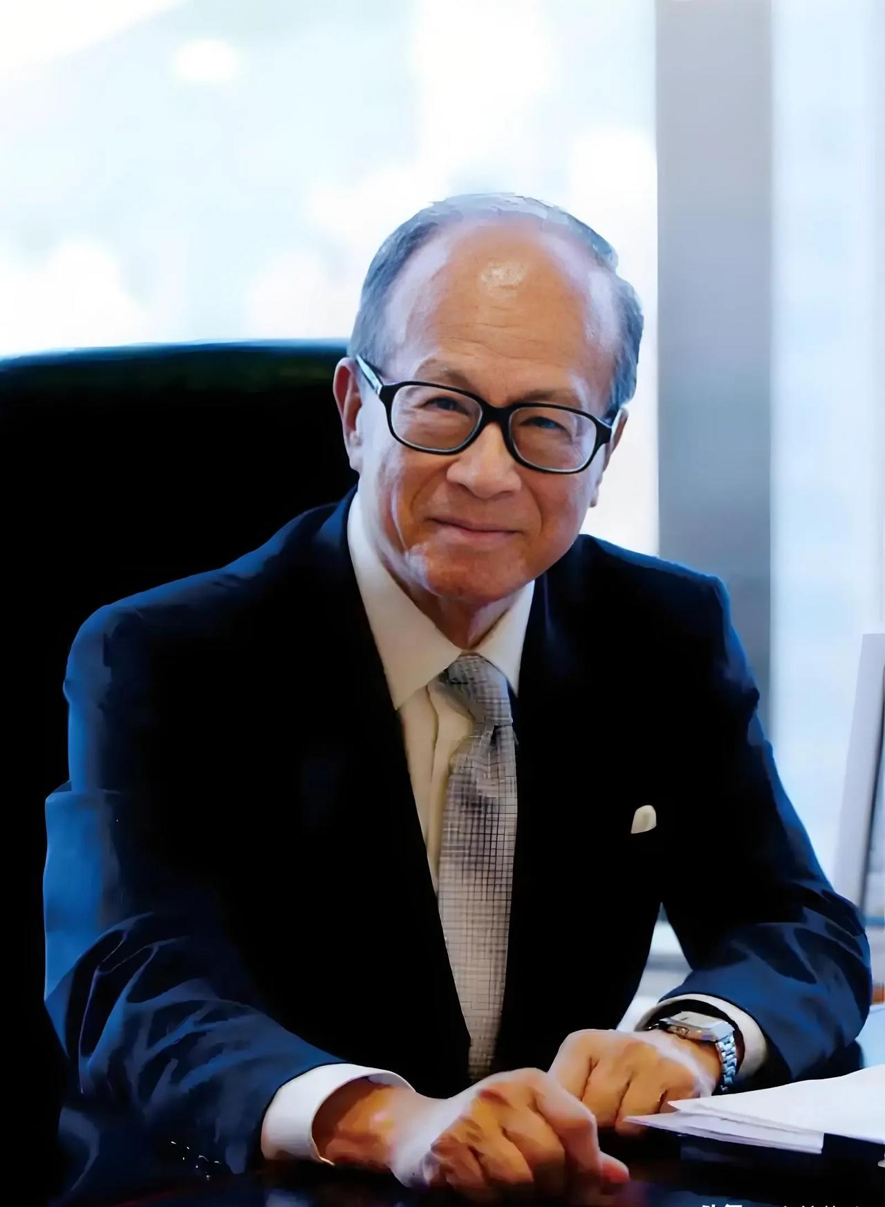 长和集团近日正式宣布，已通过国际商会仲裁机制向巴拿马政府提出索赔，金额至少为20