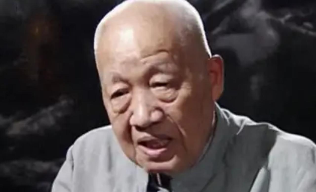 范天恩（1922-2001），绰号“范大胆”，山东泰安人，志愿军38军112师3
