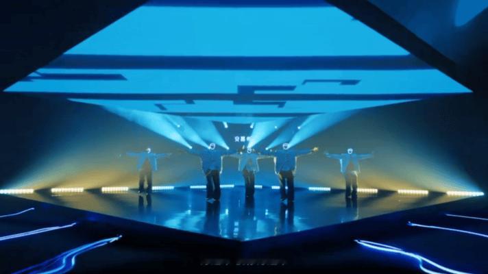 这怕不是马年春晚押题王吧今年春晚最大剧透来自非人类谁懂啊！春晚还没播，机器人先卷