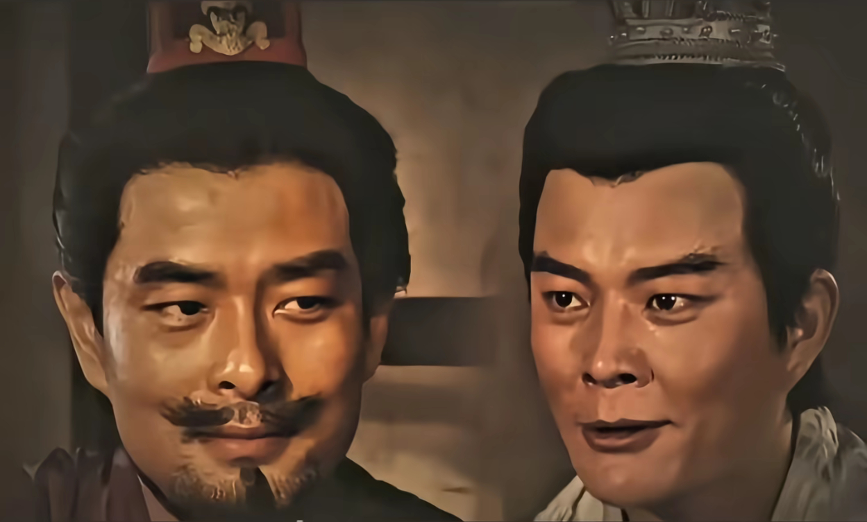 消防员：你们无人机能拉人吗？大疆：不能，只能拉200kg以下的货物消防员：我是问