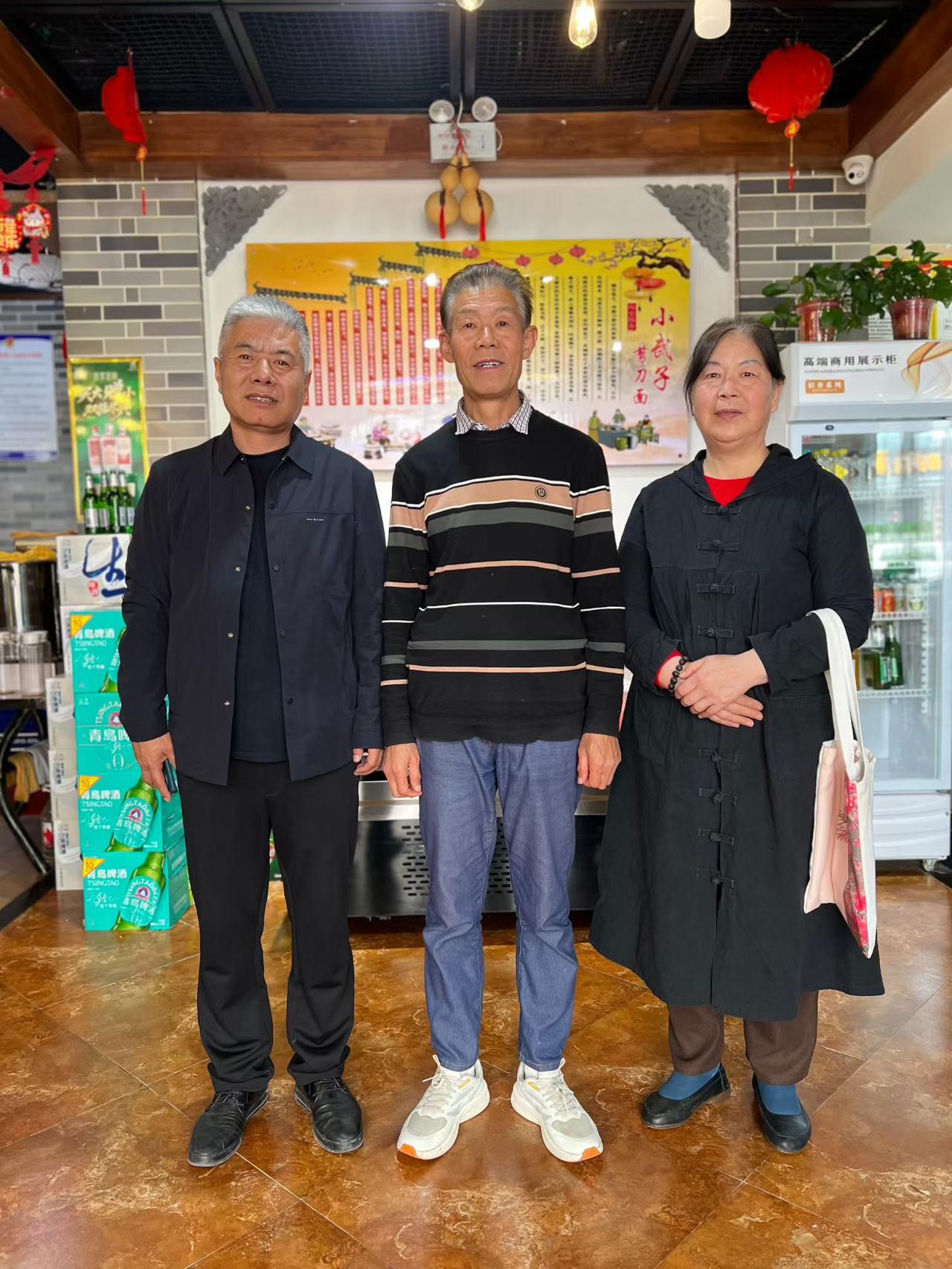 中华安氏——陕西西安

安氏陕西宗亲会快讯

清明祭祖际，调研正当时。4月1日至