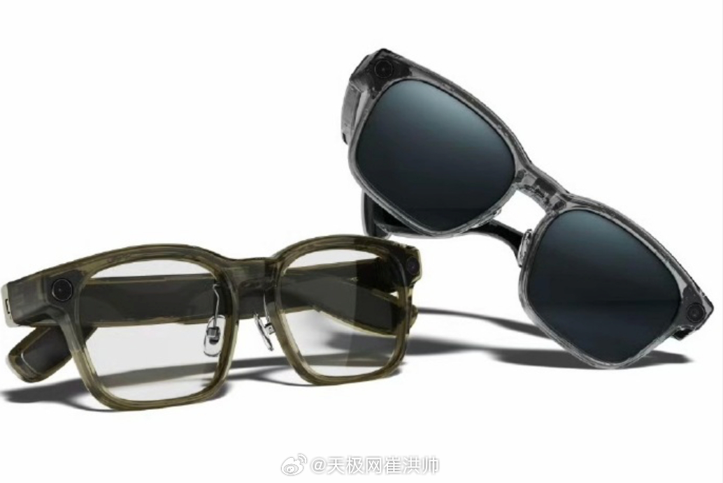 理想 Livis 最大的意义恐怕就是“蔡司平价”，1699 元买一副蔡司配镜+T