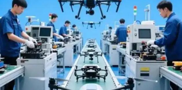 俄罗斯媒体放出一组数据，说中国每个月能生产出50万架无人机，战时还能再增加30%