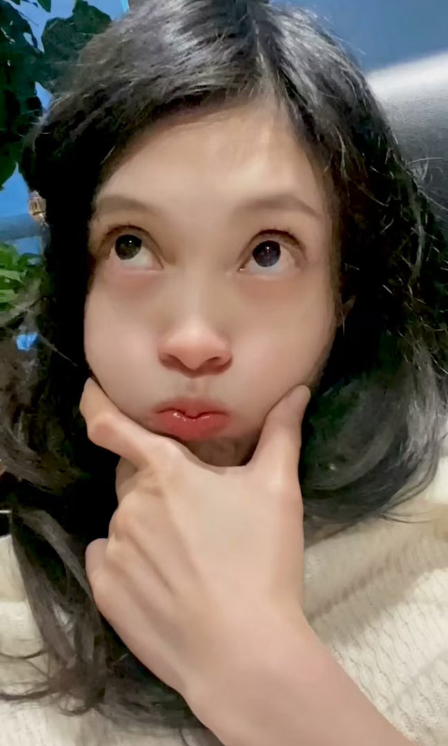 为什么要把钱和人分开说？说我喜欢你性格长相其它都没问题。但一说我喜欢你钱就是道德