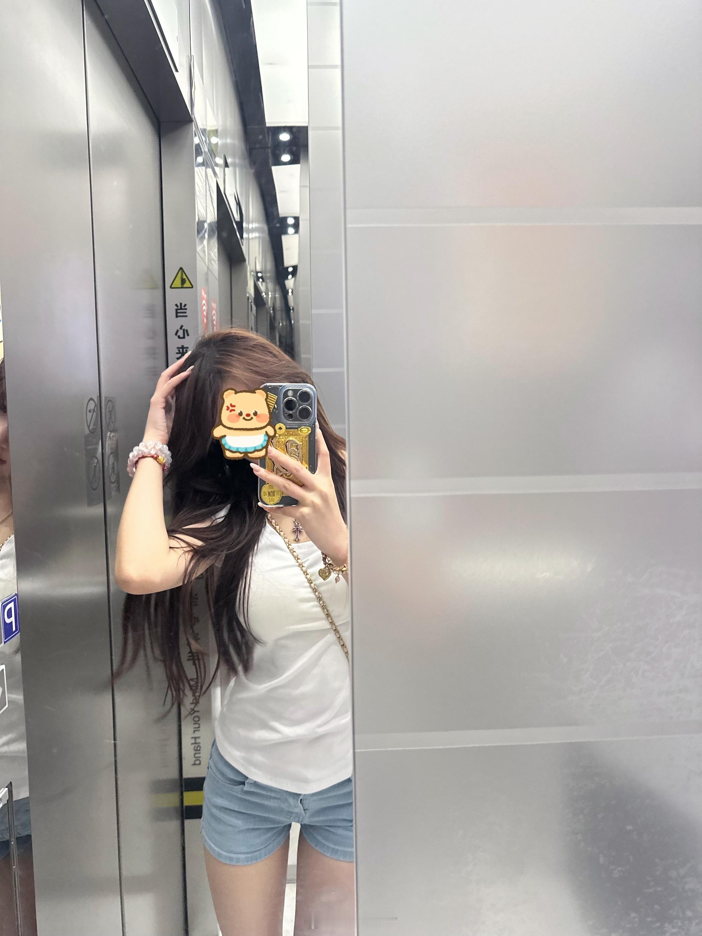 只想让你在我的怀抱～ ​​​