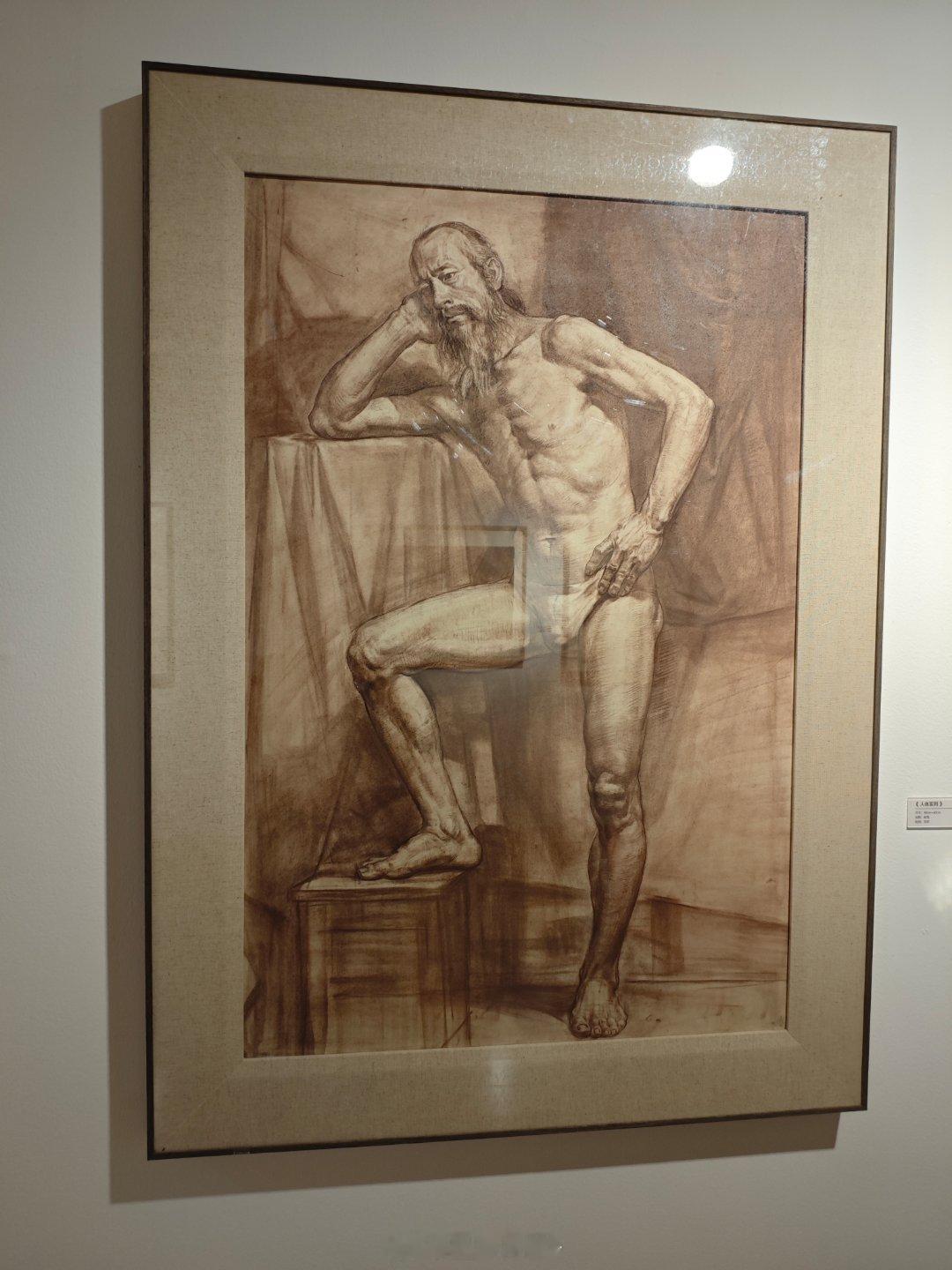 灵魂画手C位出道 看展记录，学习素描造型 