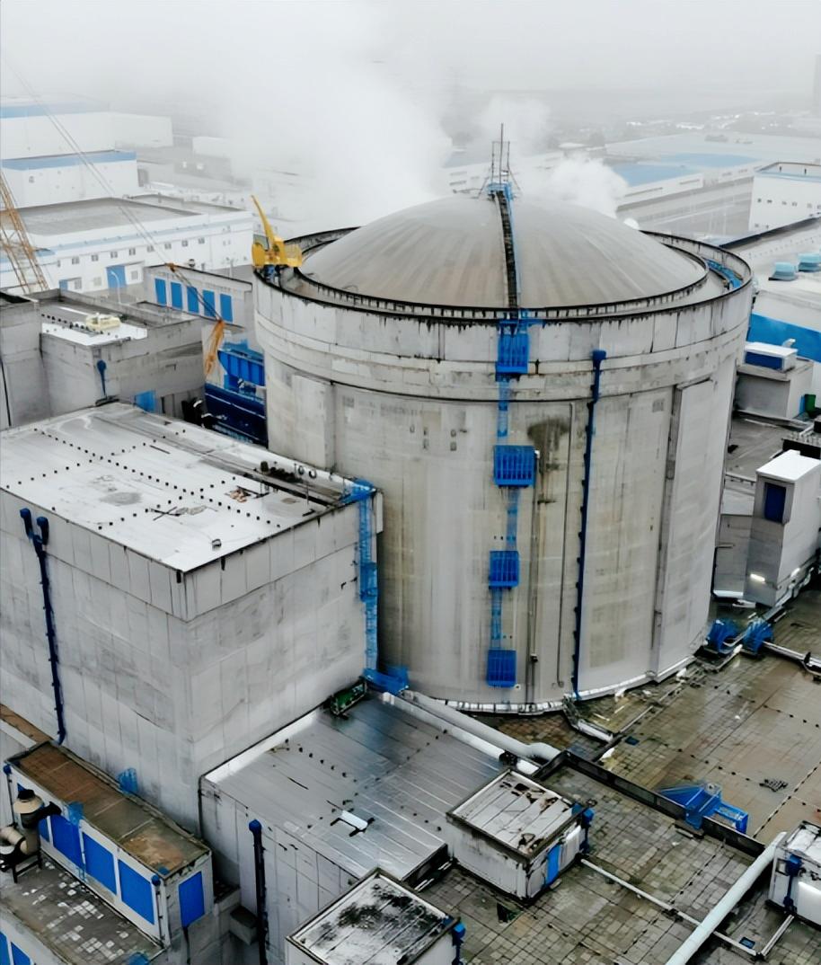 绑架别国总统还不够吗？特朗普又出狠招，竟想对伊朗核材料下手，还把美军王牌空降部队