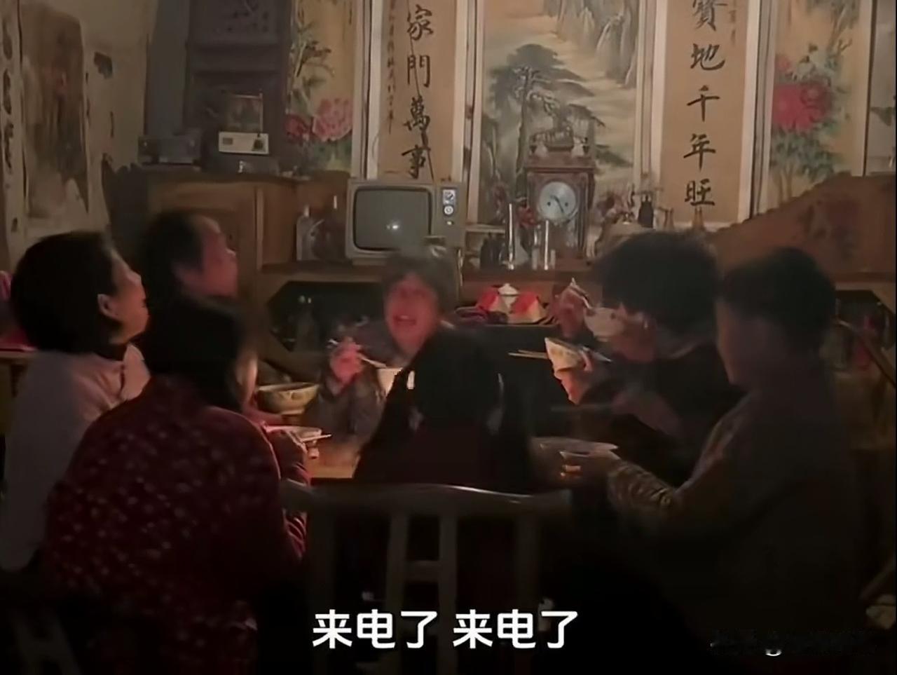 80后的兄弟姐妹们，你们还好吗？孩子听话吗？还去学校帮忙打扫卫生吗？见到老师叫家