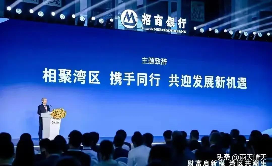 最合财的夫妻生肖搭配: 
1、龙+鸡：年年发财
2、蛇+羊：财源广进
3、羊+鸡