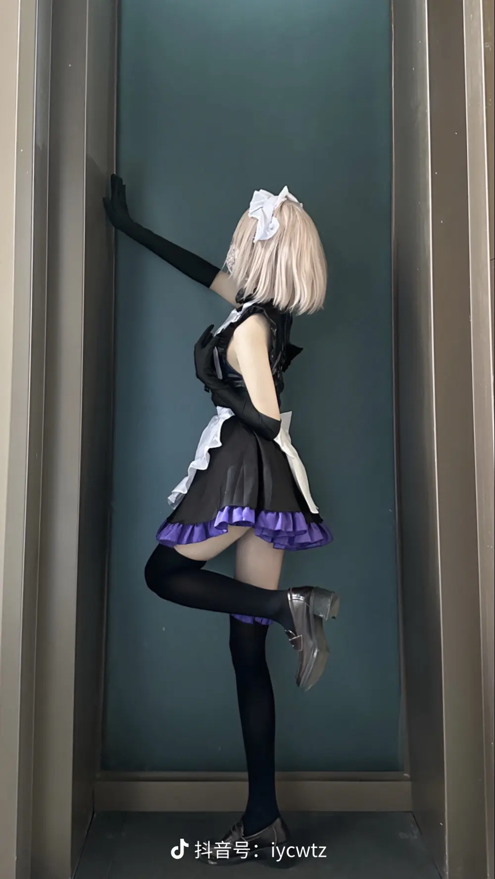 前..前辈..